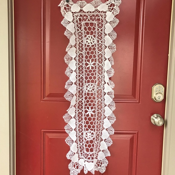 Vintage Other - Vintage table runner